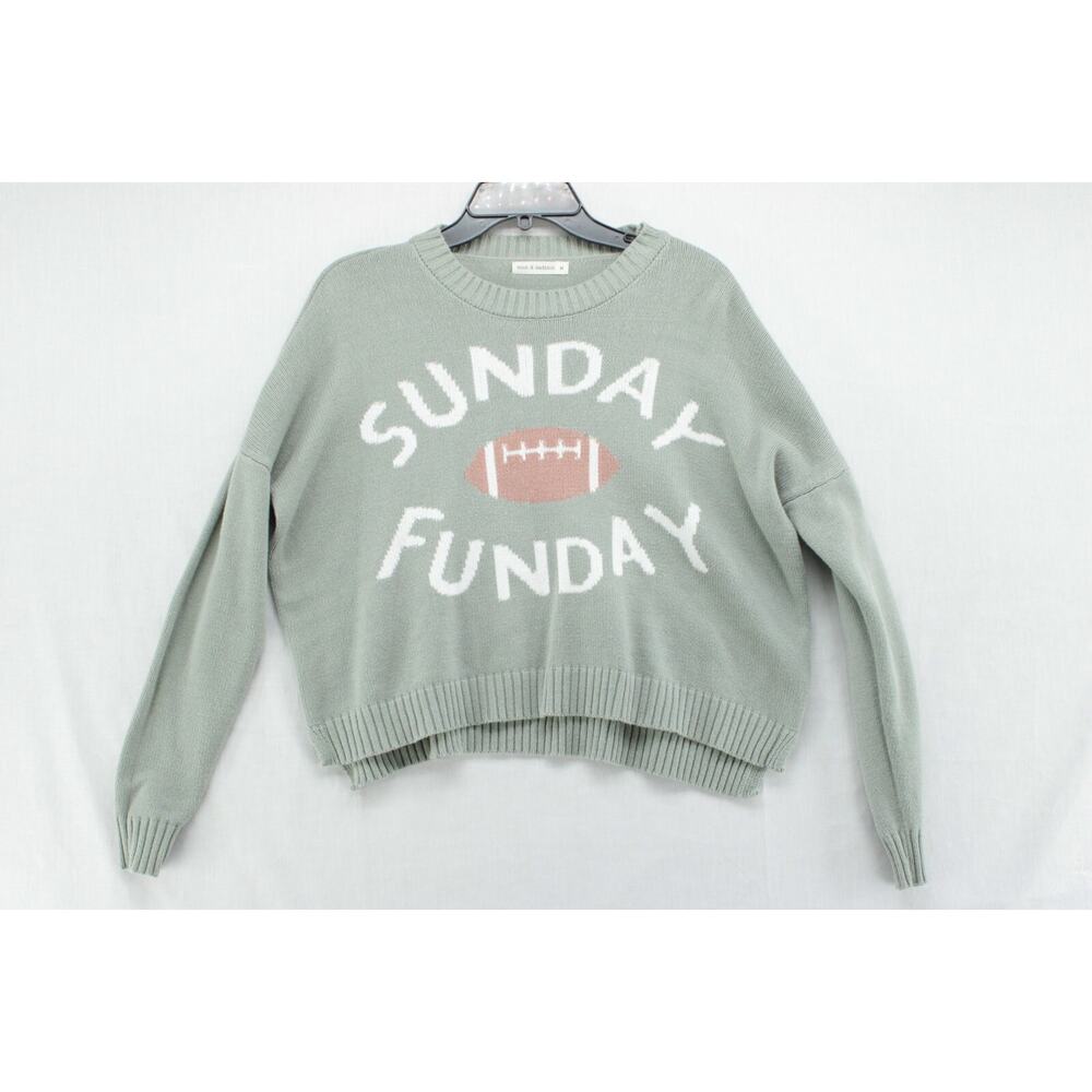 Moon & Madison Sunday Funday Sweater Women's Medium Green Football Fan Sweater